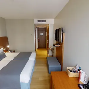 https://astoria7.sansebastianhotels.net
